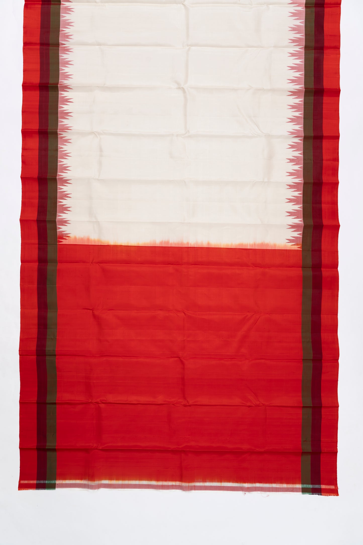 White & Red Plain Arani Pattu Silk Saree
